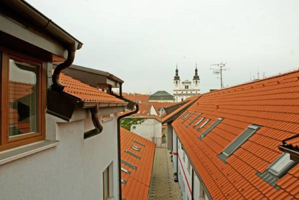 Hotel Barbakan Trnava Exterior photo